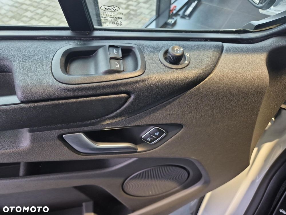 Ford transit-custom - 10
