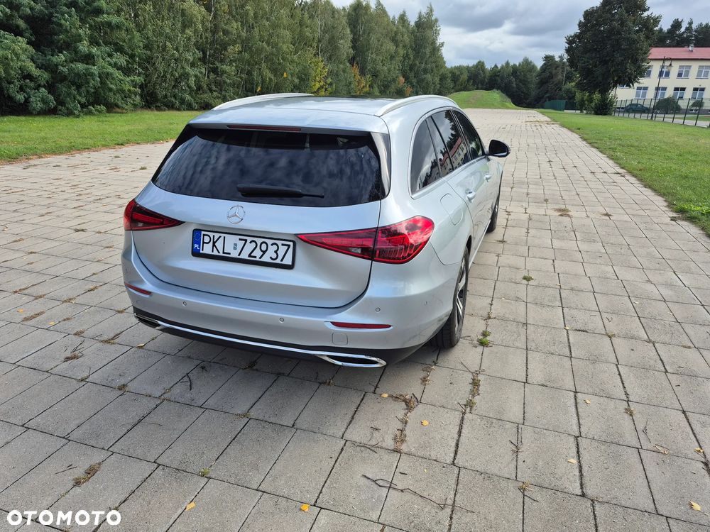 Mercedes-Benz C-Class 2024 photo 4