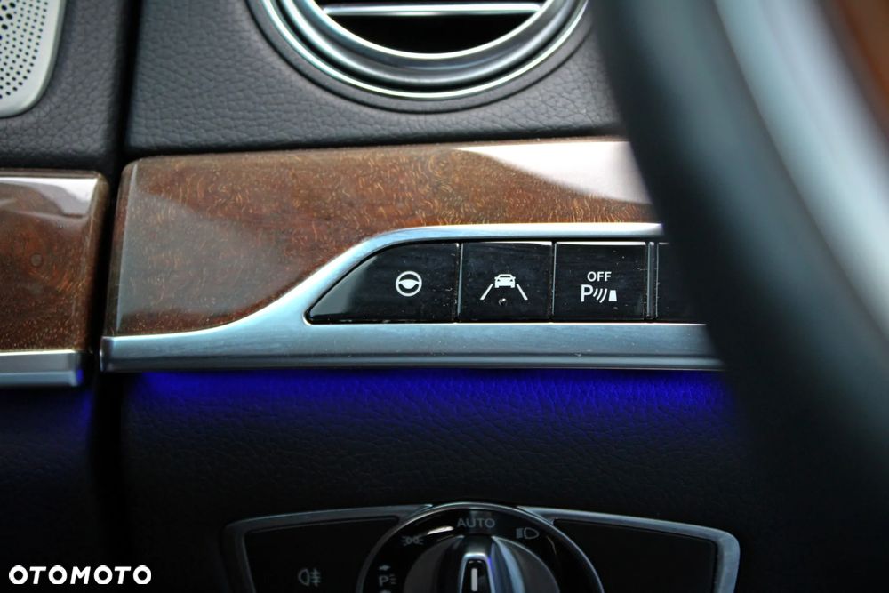 Mercedes-Benz Klasa S 500 L 7G-TRONIC - 32