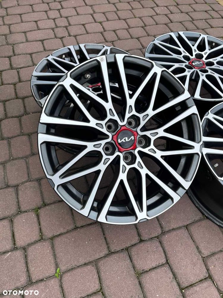 Oryginalne alufelgi Kia 5x114,3 18 CZUJNIKI Proceed Ceed Soul Optima