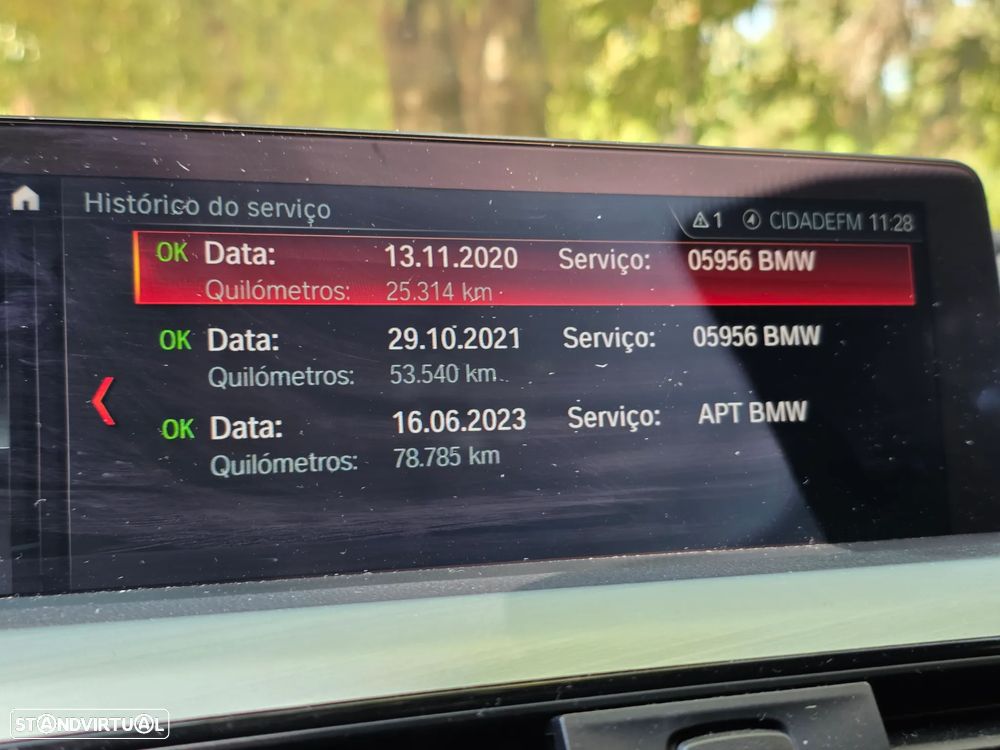 BMW 318 i Pack M Auto - 36