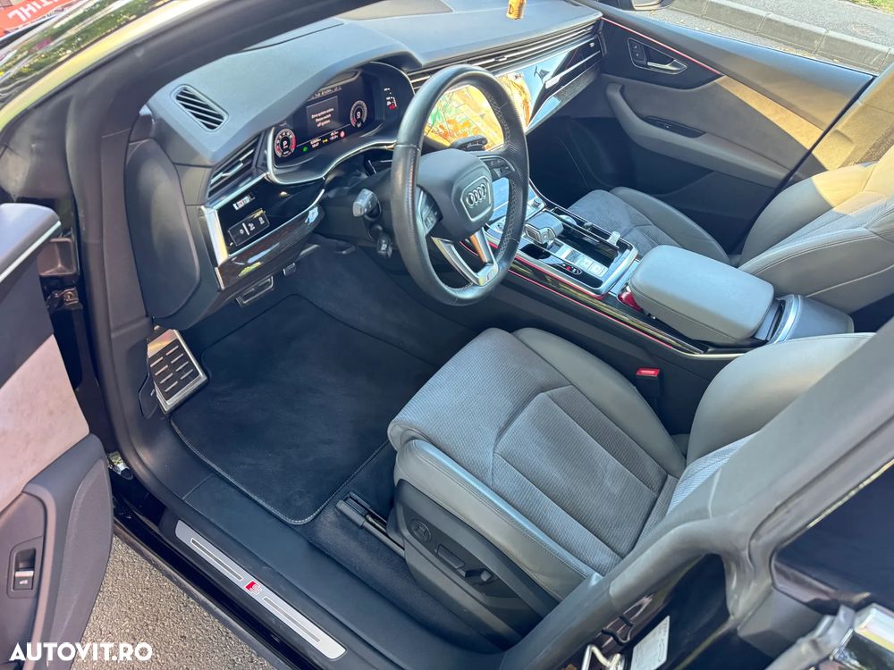 Audi Q8 55 TFSI quattro Tiptronic - 13