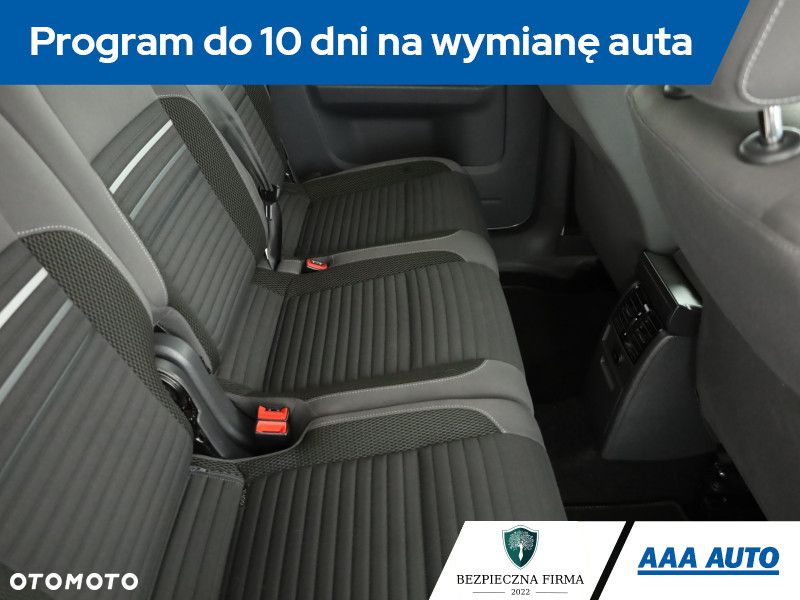Volkswagen Caddy - 8