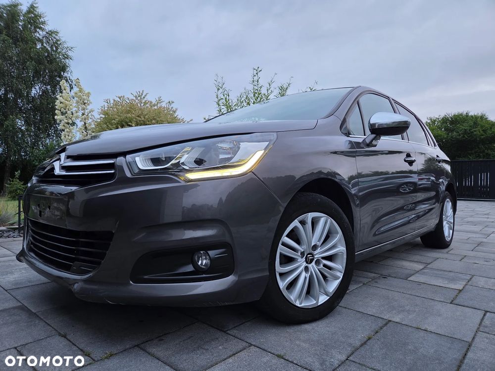 Citroën C4 PureTech 110 Selection - 1