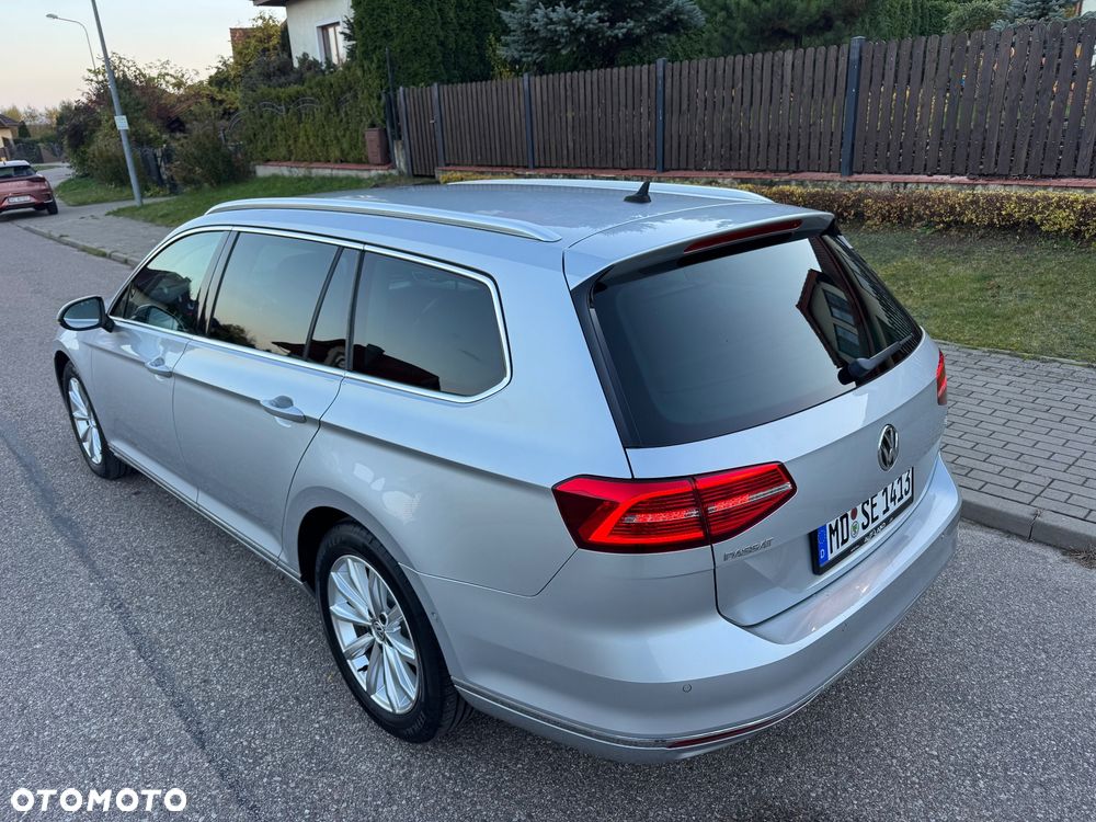 Volkswagen Passat - 18
