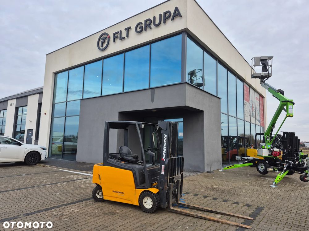 Jungheinrich EFG 320 - 2