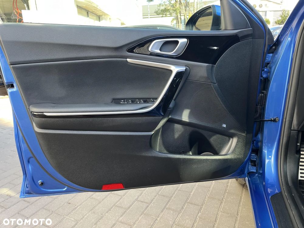 Kia Ceed 1.5 T-GDI L - 10