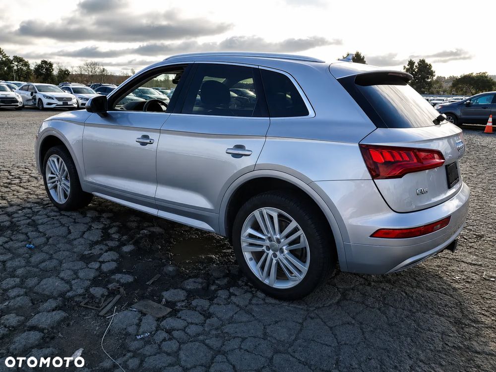 Audi Q5 2.0 TFSI Quattro Design S tronic - 2