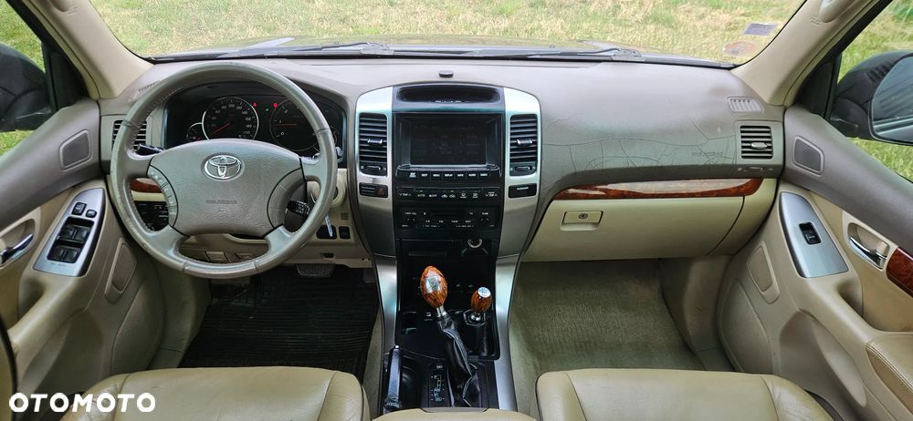 Toyota Land Cruiser 3.0 D-4D Automatik Executive - 7