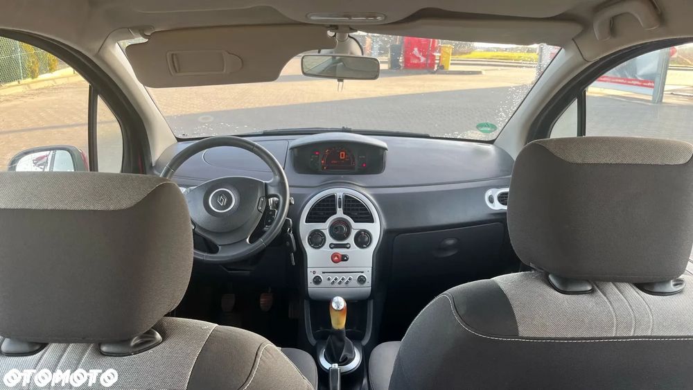 Renault Clio 1.2 16V 75 Dynamique - 15