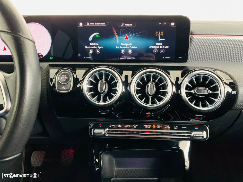 Mercedes-Benz CLA 180 d Progressive - 18