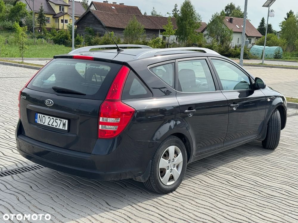 Kia Ceed 1.6 Comfort - 6