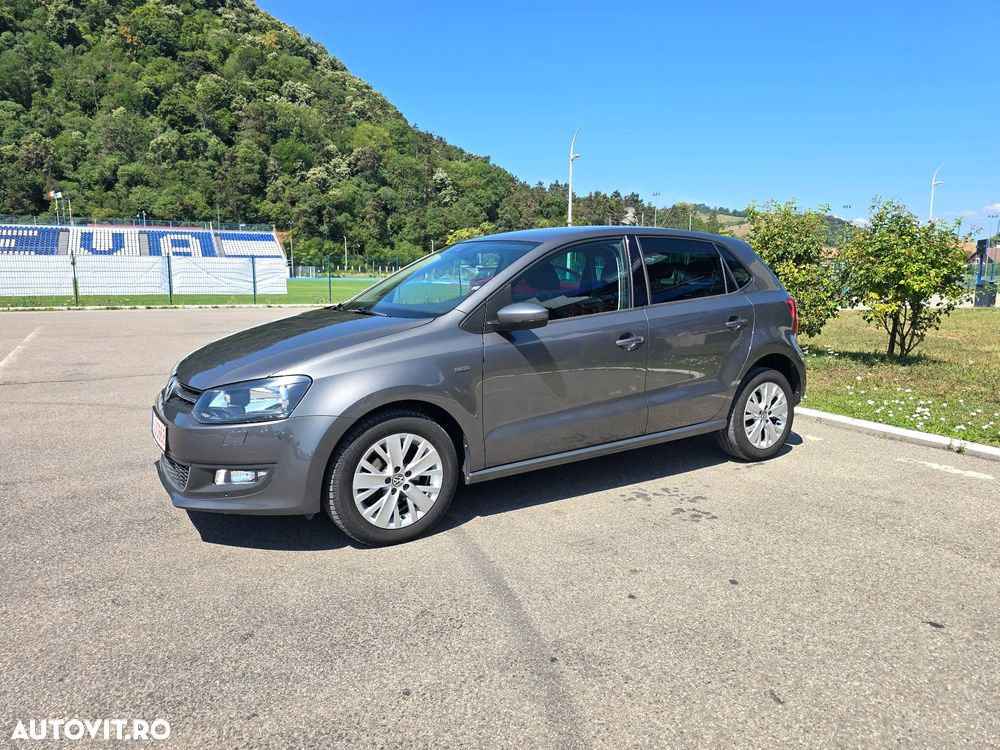 Volkswagen Polo - 1
