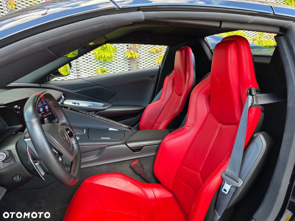 Chevrolet Corvette - 7