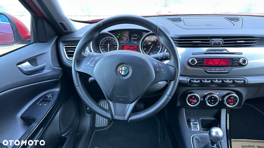 Alfa Romeo Giulietta 1.4 TB 16V Multiair Turismo - 16