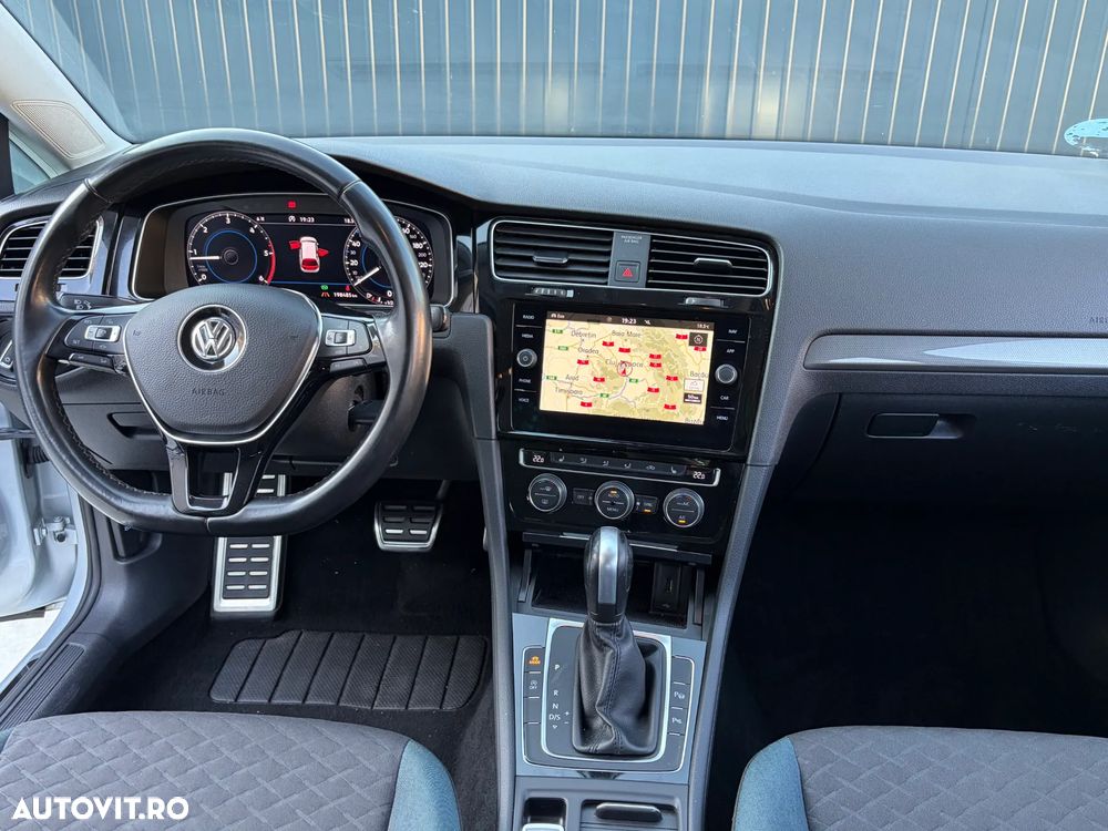 Volkswagen Golf 2.0 TDI SCR DSG IQ.DRIVE - 6