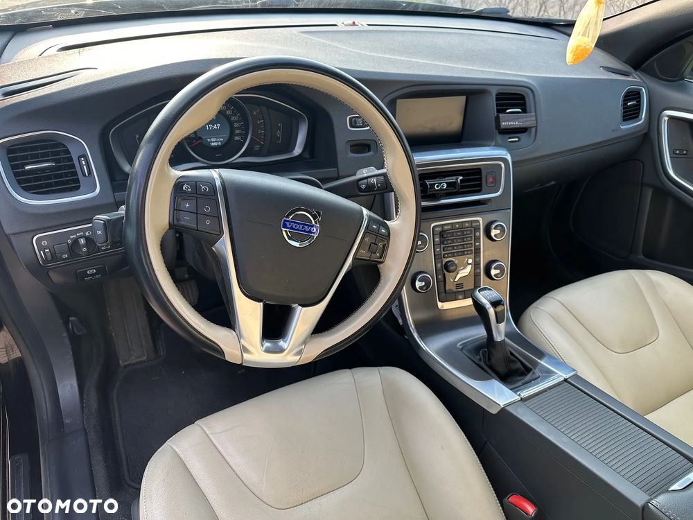 Volvo S60 D4 Momentum - 7