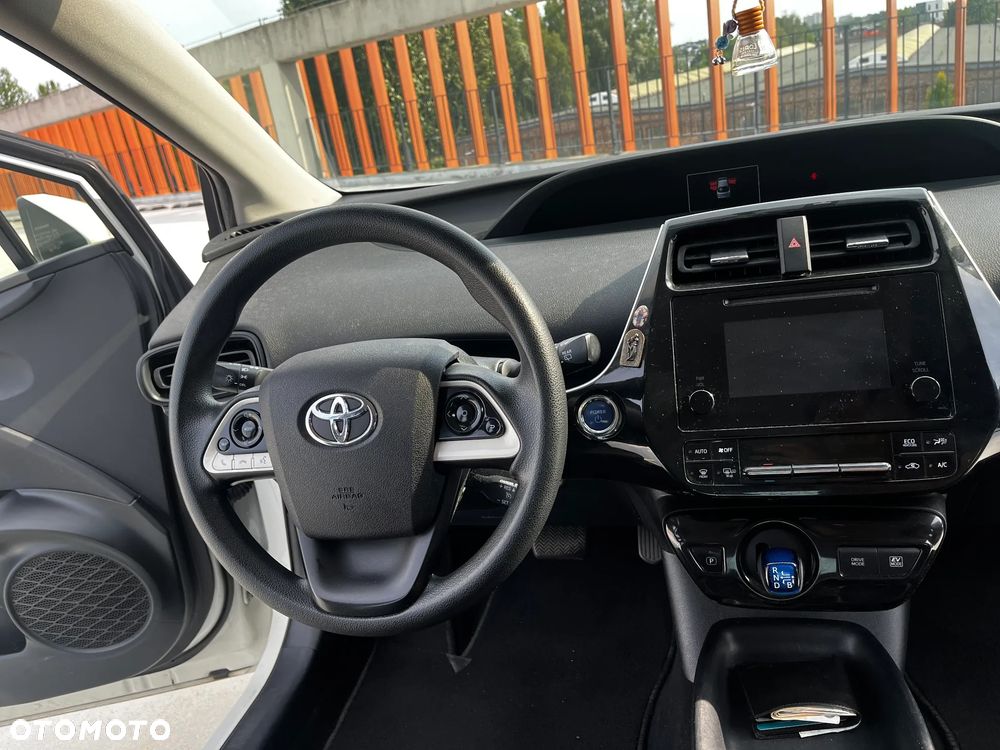 Toyota Prius - 23