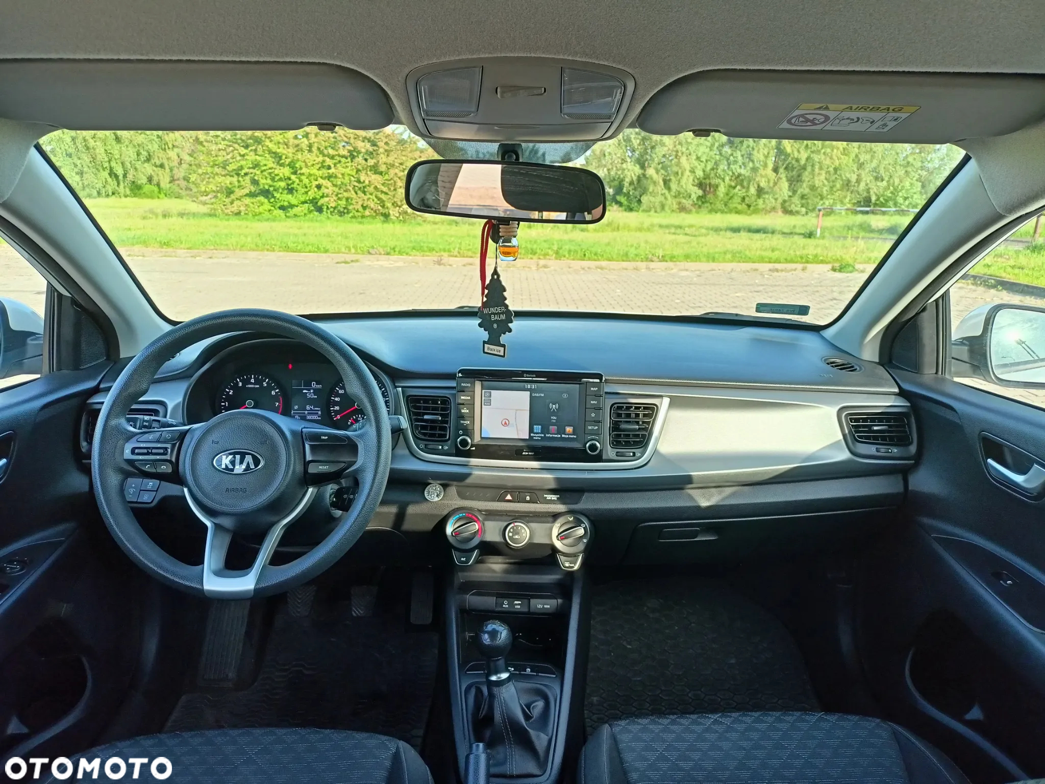 Kia Rio 1.2 L - 11