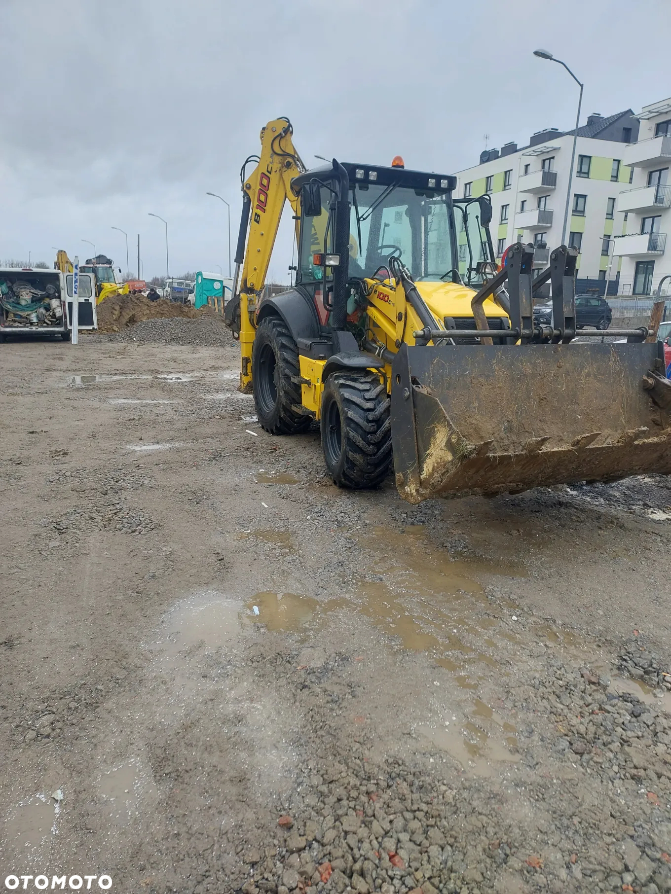 New Holland B110 - 3
