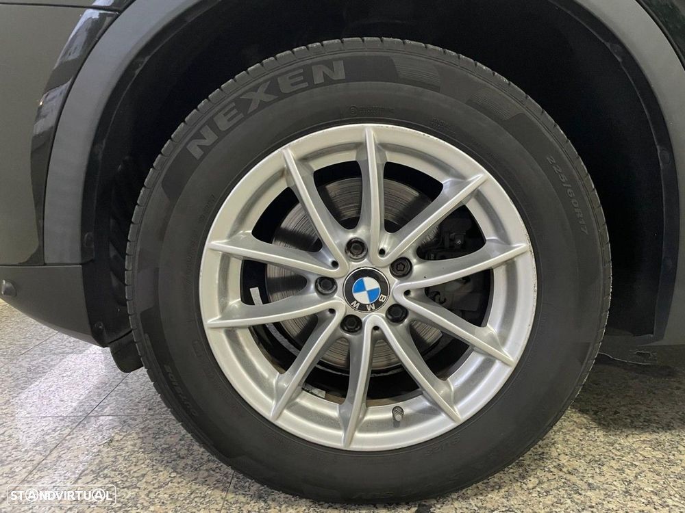 BMW X3 18 d sDrive Advantage - 18