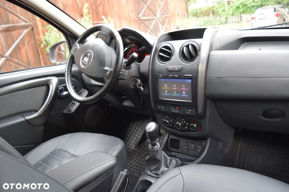Dacia Duster 1.2 TCe Celebration - 15
