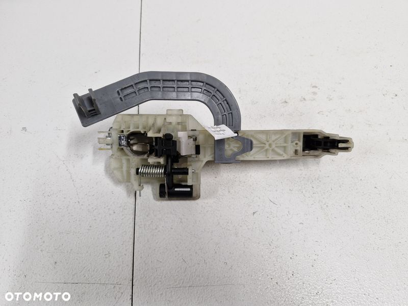 HYUNDAI TUCSON III 3 KLAMKA DRZWI LEWY TYŁ TYLNA CHROM - 7