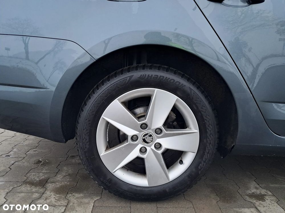 Skoda Octavia 2.0 TDI Style - 19