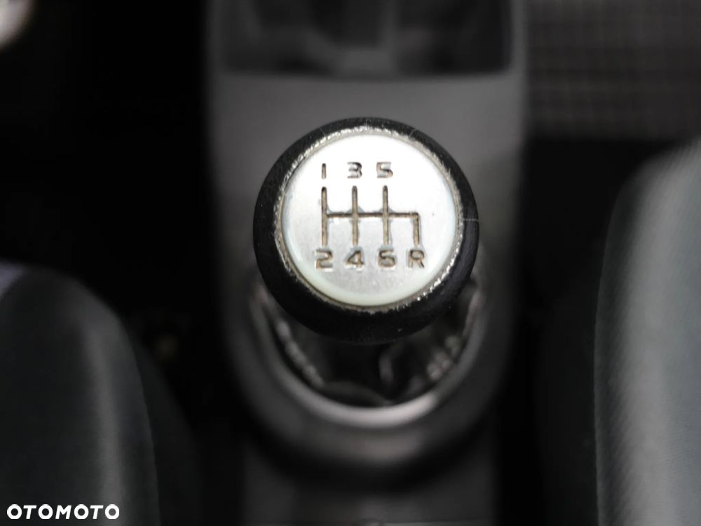 Fiat Sedici 1.9 Multijet 4x4 Dynamic - 32