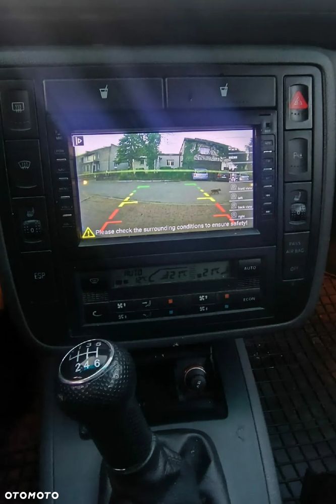 Volkswagen Sharan - 11