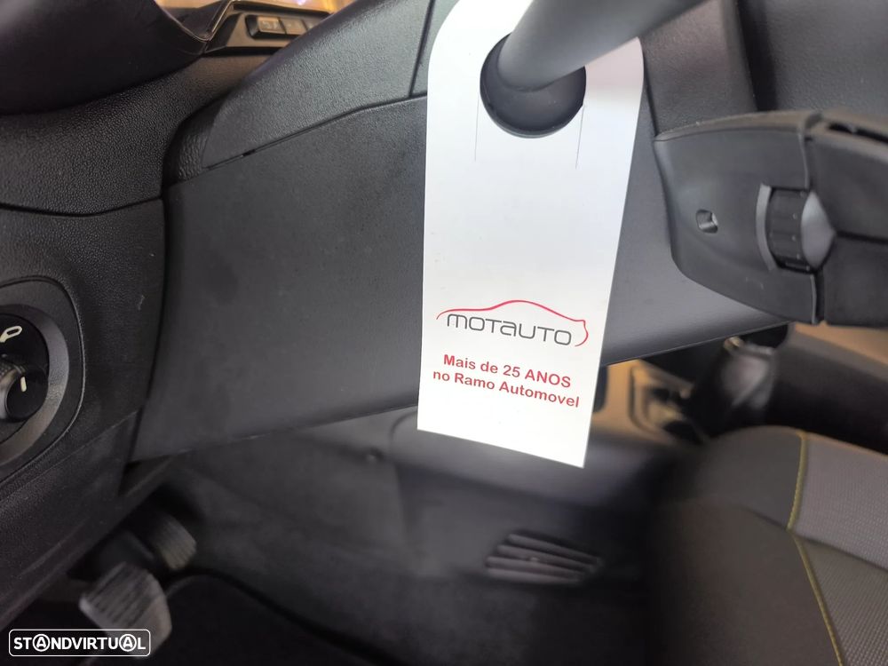 Citroën C3 1.2 PureTech Feel - 24