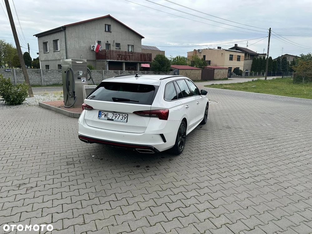 Skoda Octavia 2.0 TSI RS Plus - 6