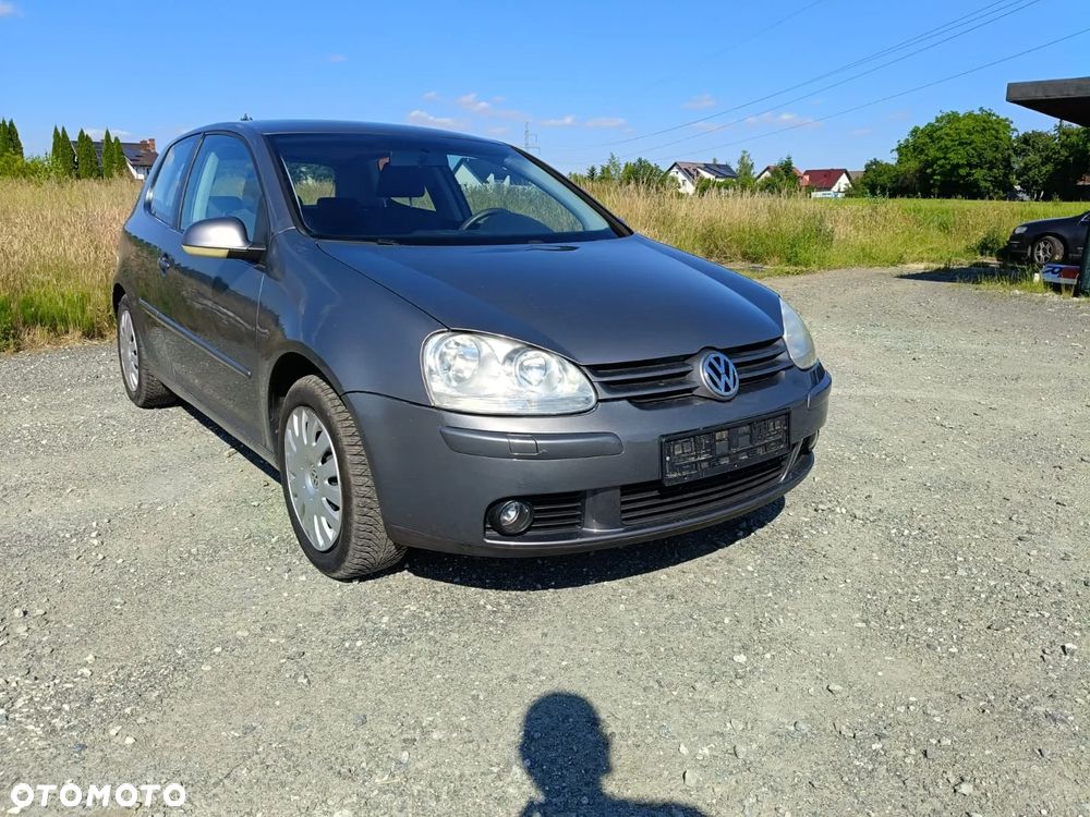 Volkswagen Golf - 1