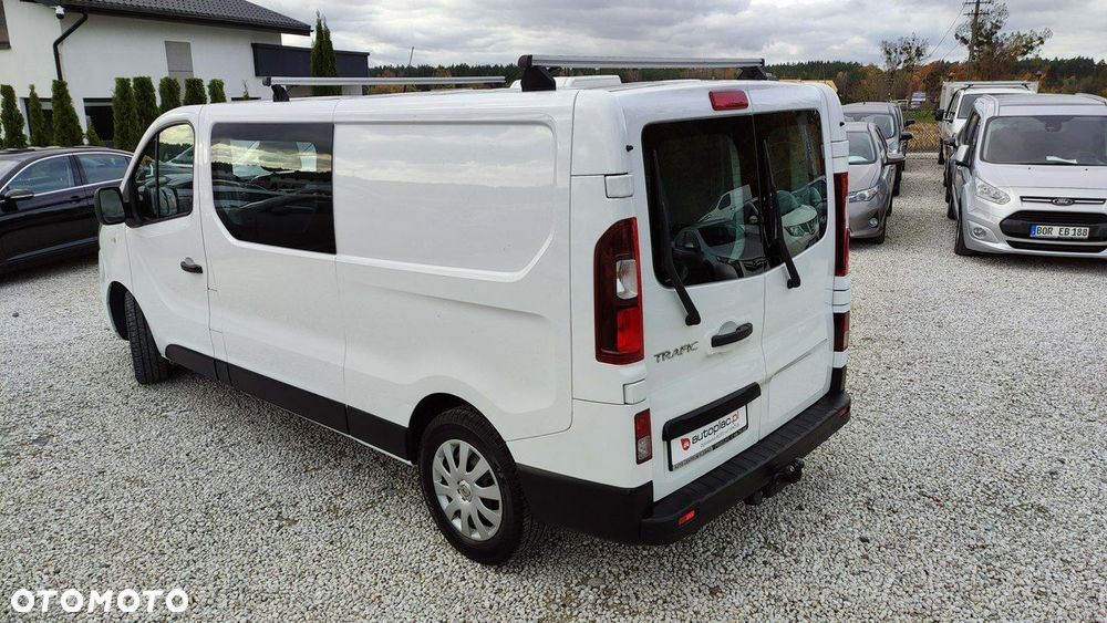 Renault Trafic - 18