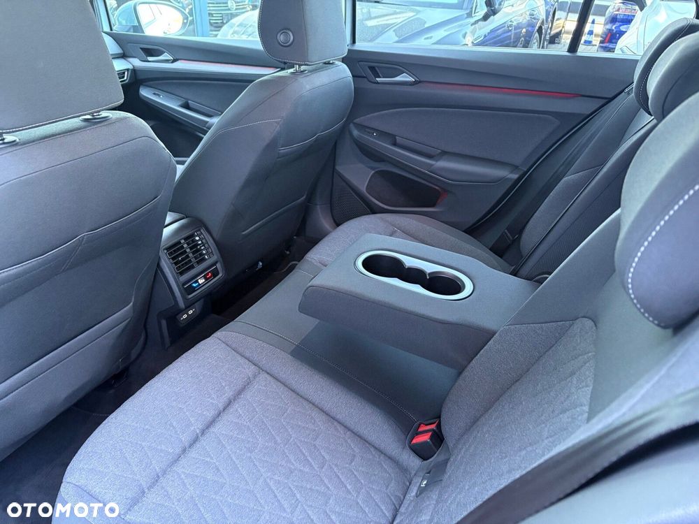 Volkswagen Golf - 15