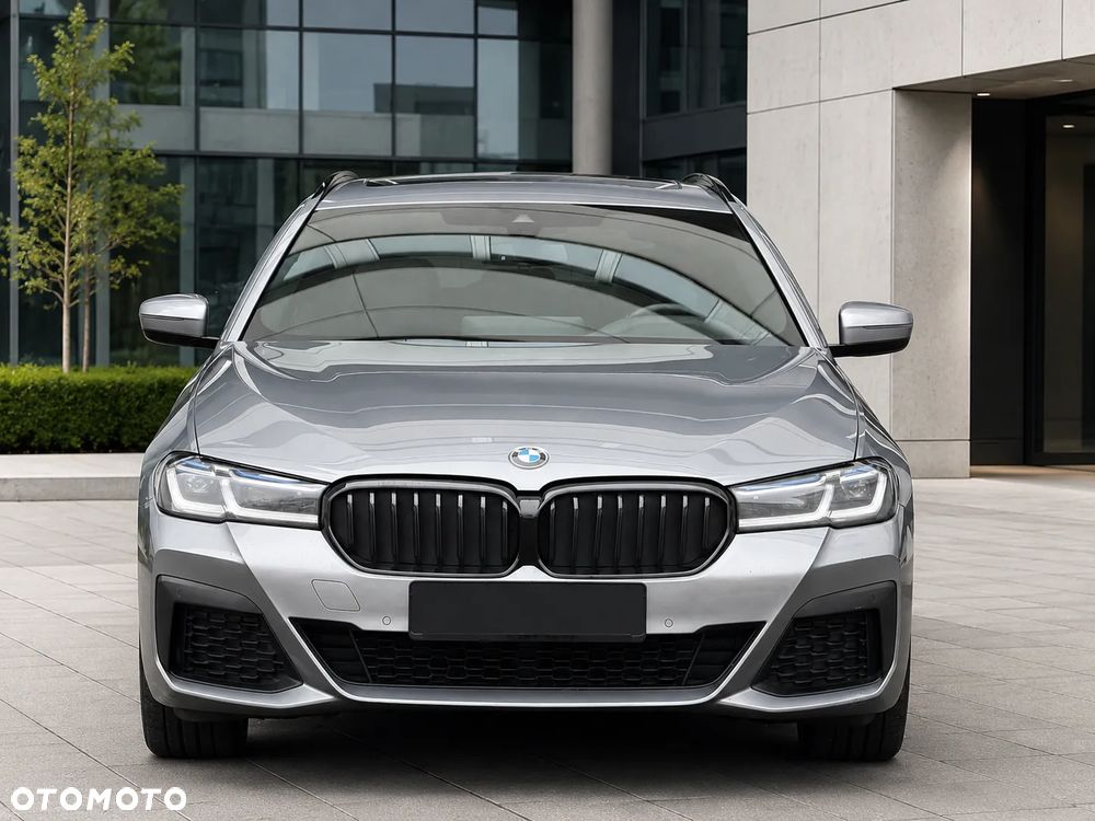 BMW Seria 5 520d xDrive mHEV M Sport sport - 9