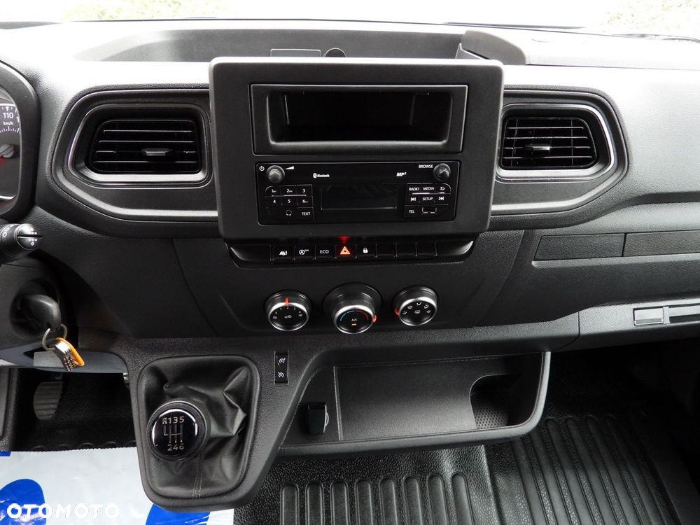 Renault MASTER PLANDEKA 10 PALET WEBASTO TEMPOMAT PNEUMATYKA KLIMATYZACJA  165KM - 35