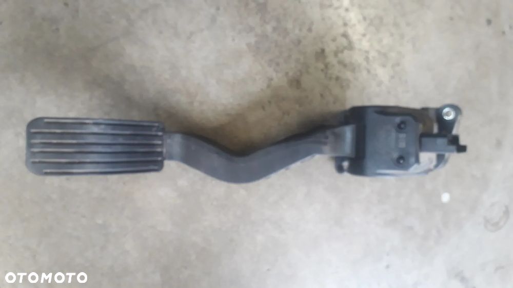 pedał gazu 9684378880 0280755120 Citroen c4 I lift 1.6 VTI - 1