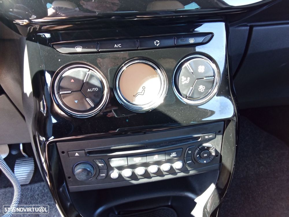DS DS3 Cabrio Pure Tech 82 Chic - 21