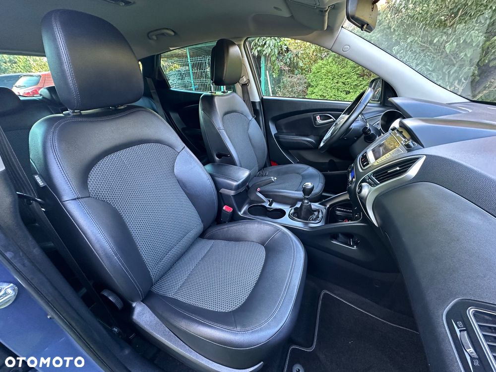 Hyundai ix35 1.6 GDI Premium 2WD - 19