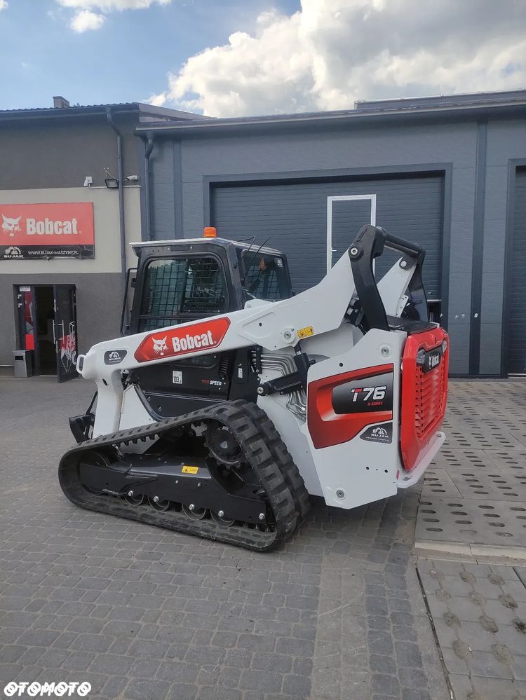 Bobcat T76 - 13