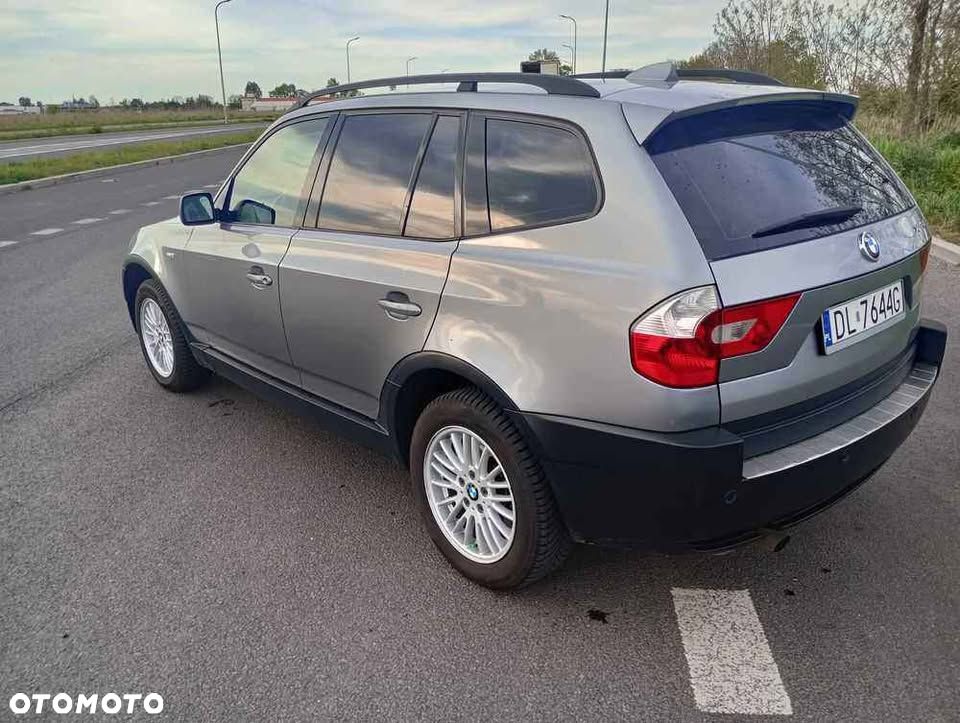 BMW X3 2.0i - 1