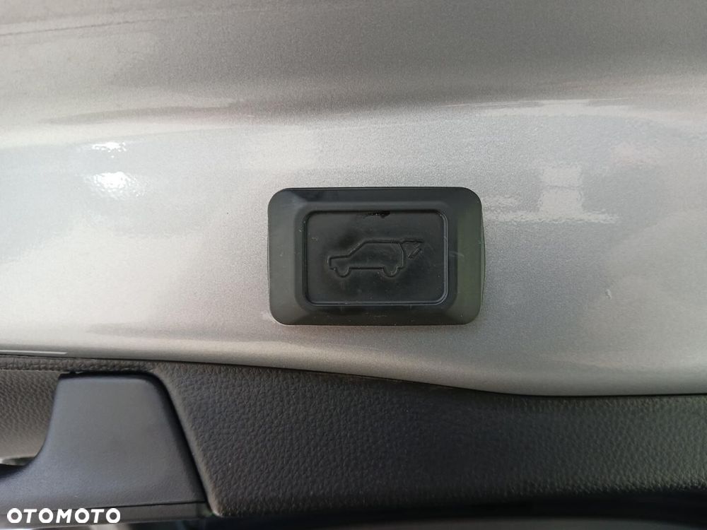 Toyota RAV4 - 15