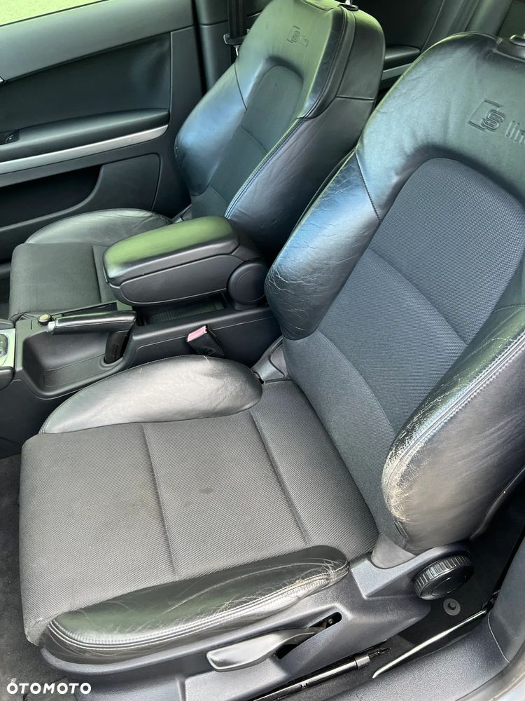 Audi A3 3-drzwiowe 2.0T FSI Ambiente S tronic - 12