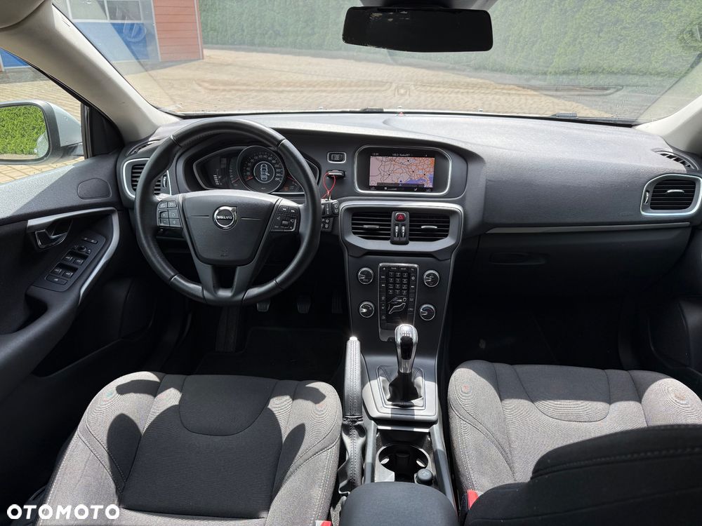 Volvo V40 - 19