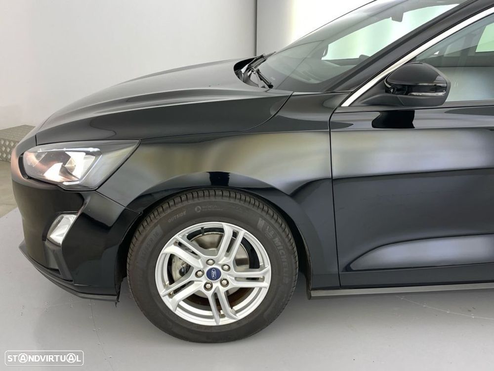 Ford Focus 1.0 EcoBoost Titanium - 22
