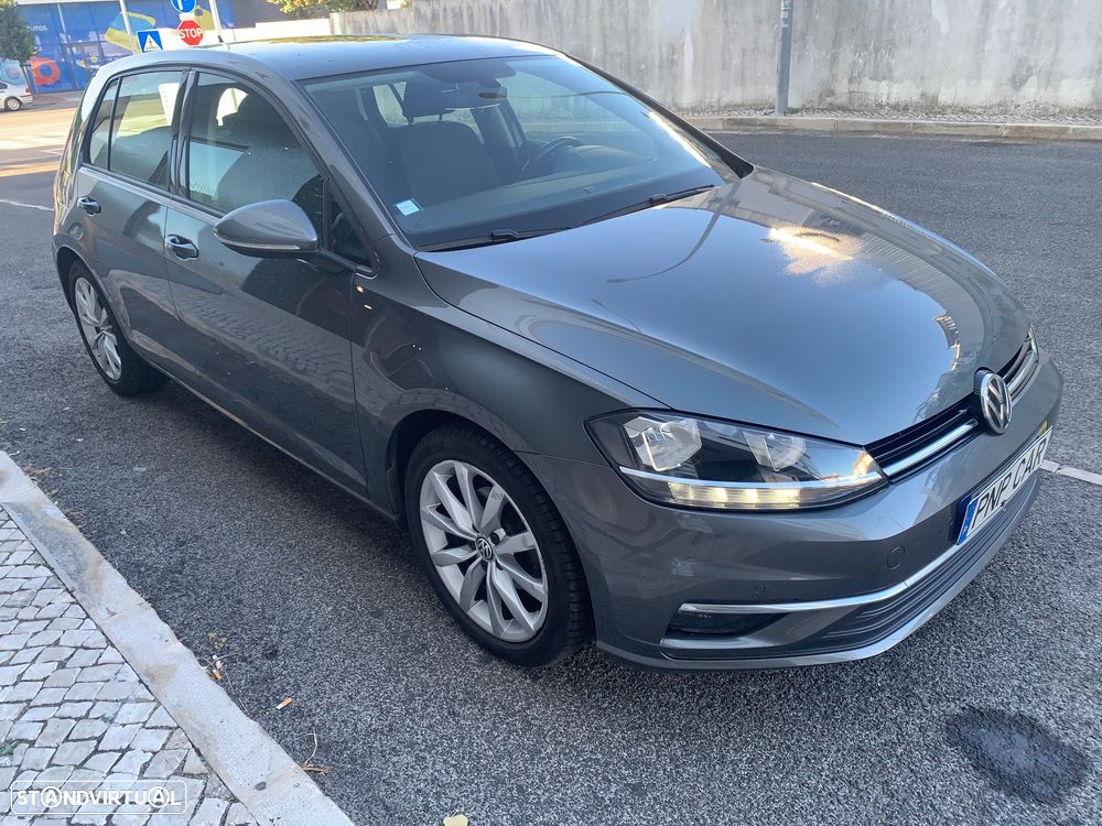 VW Golf 1.0 TSI Confortline DSG - 2