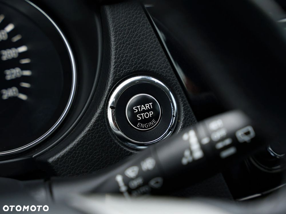 Nissan Qashqai 1.5 dCi TEKNA+ - 32