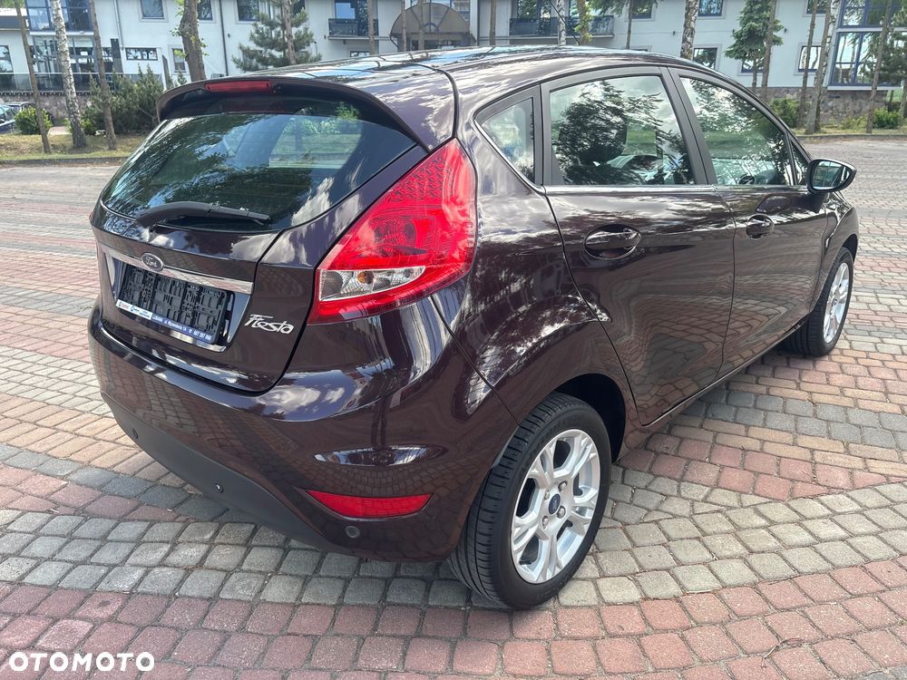 Ford Fiesta 1.25 Titanium - 27