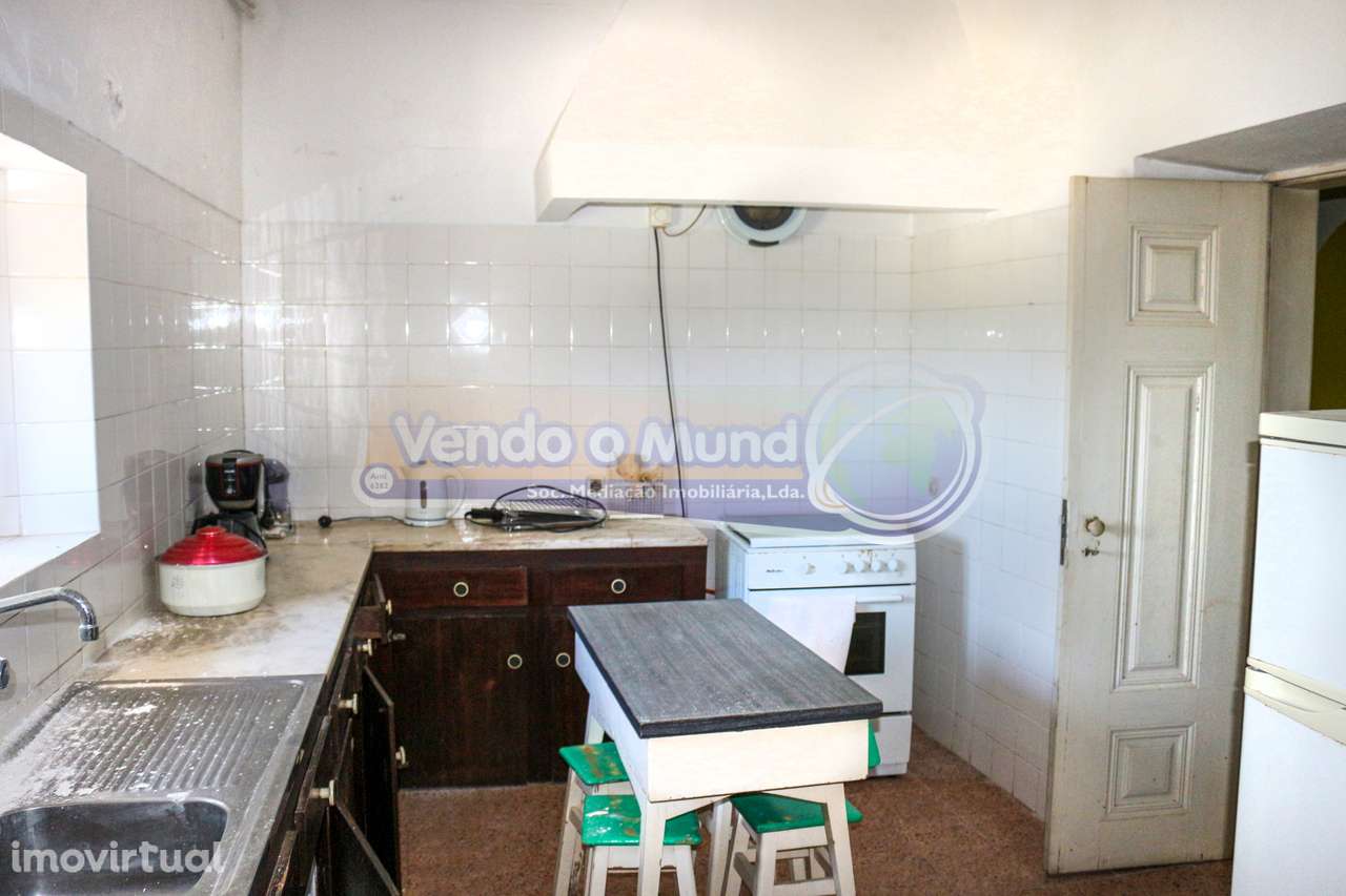 Casa senhorial no centro de Mora (MOR011) - Grande imagem: 3/39